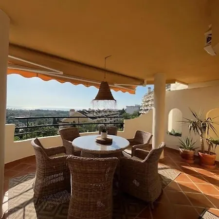 Apartman 2-bed Sea View 10 Mins From Puerto Banus Marbella