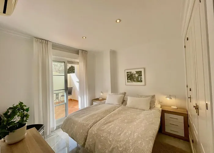 Apartament 2-bed Sea View 10 Mins From Puerto Banus *